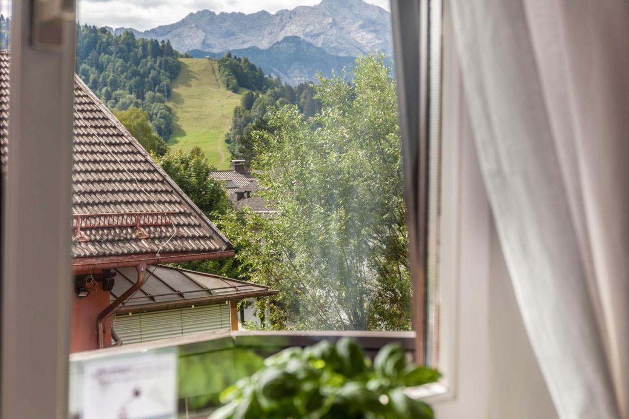 Fewo Im Blauen Haus Dg Garmisch-Partenkirchen járás Kültér fotó
